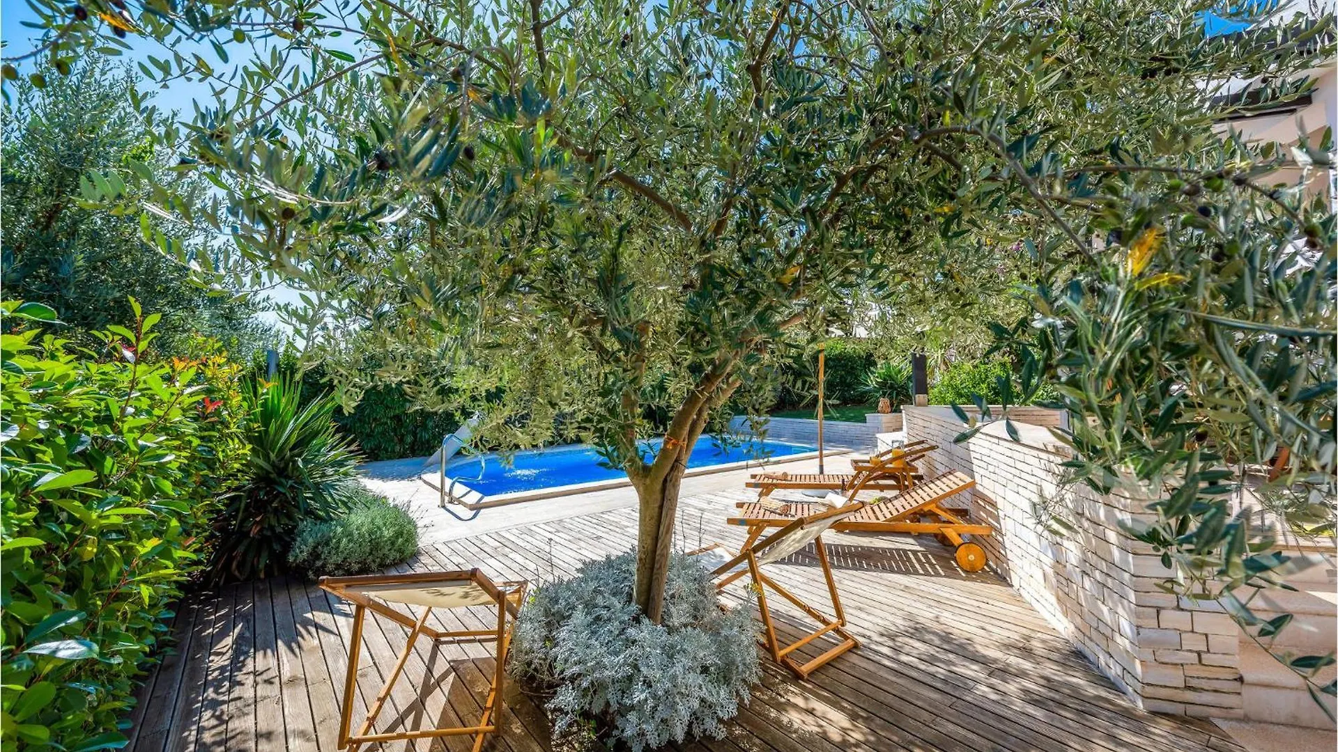 Beautiful Home In Liznjan With House Sea View Croatia